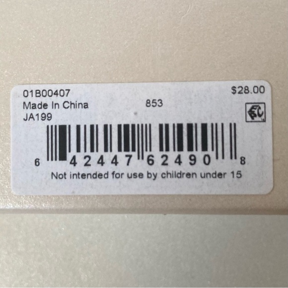 nwt Anne Klein Gold tone waived look Textured Bracelet - Picture 4 of 5